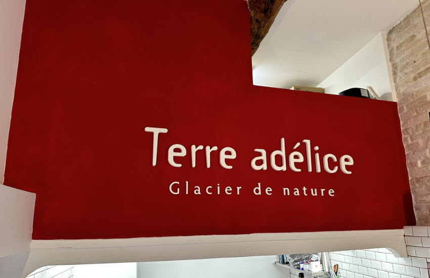 Image de lettres murales adhésives